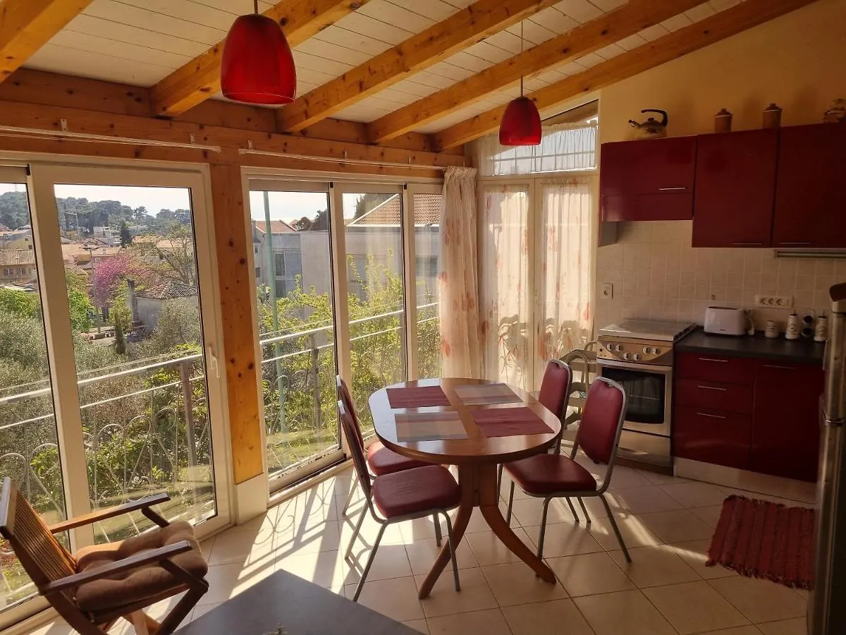 Greenview Apartment With Parking Rovinj